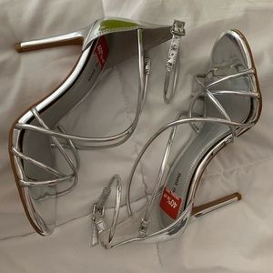 Gianni Bini silver heals